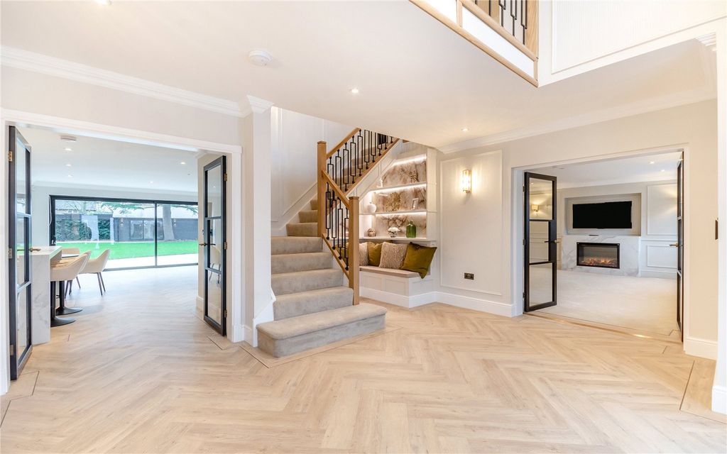 Property photo 3 of 26 Reception Hall