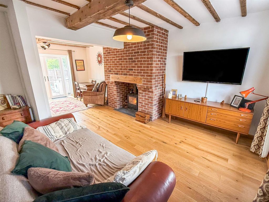Property photo 3 of 15 Lounge/ Dining Room