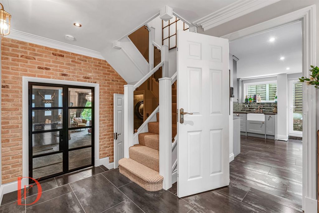 Additional image 21 of 4 bed detached house for saleWoodbury Hill, Loughton IG10