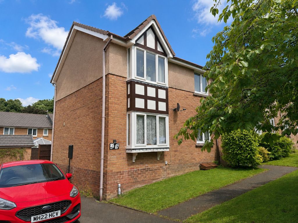 Property photo 1 of 9 Welcome To Gressingham Drive