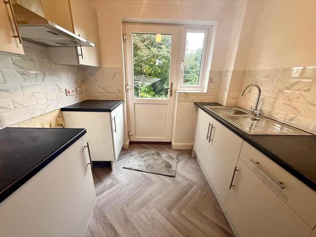 Property photo 2 of 7 Img_2262