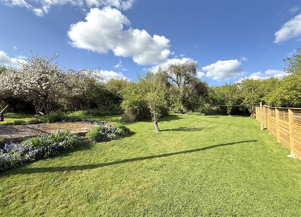 Property photo 3 of 14 Img_5393.Jpg