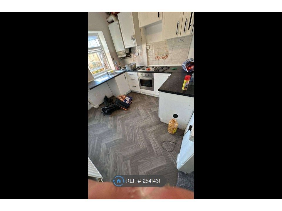 Property photo 1 of 4