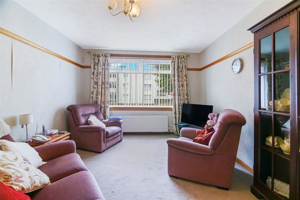 Property photo 2 of 21 Picture No. 07