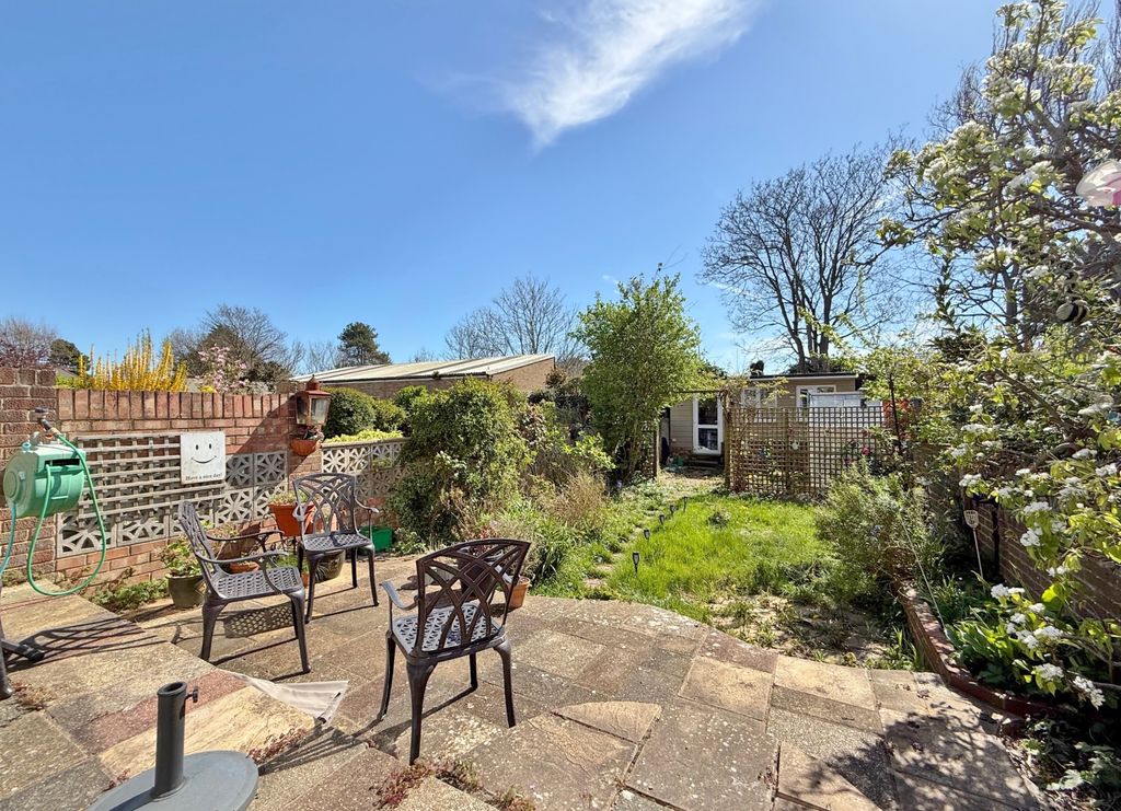 Property photo 2 of 22