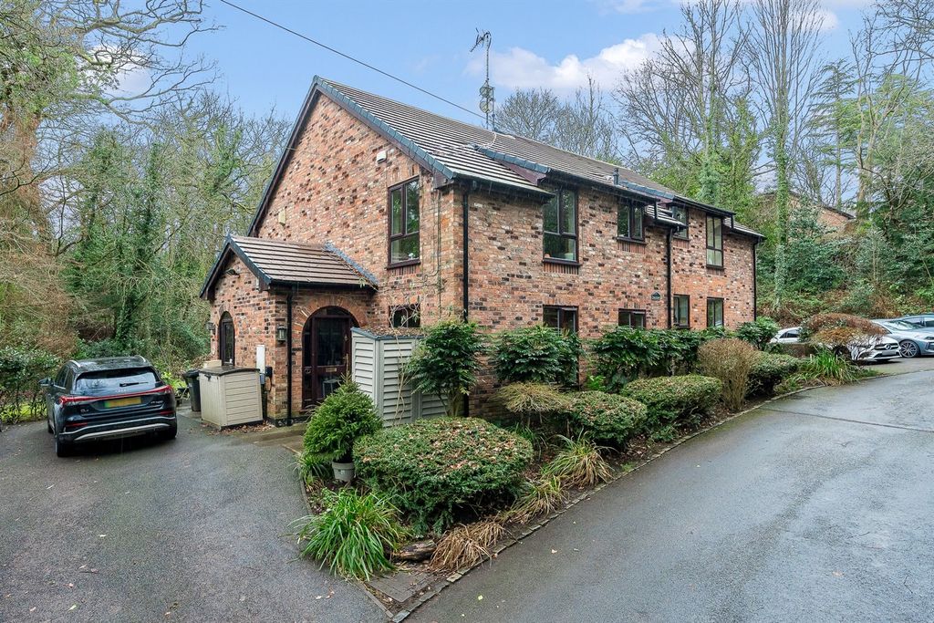 Property photo 1 of 14 (Main)