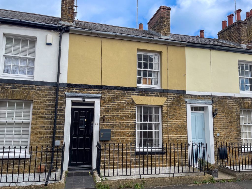Property photo 1 of 11 4529140
