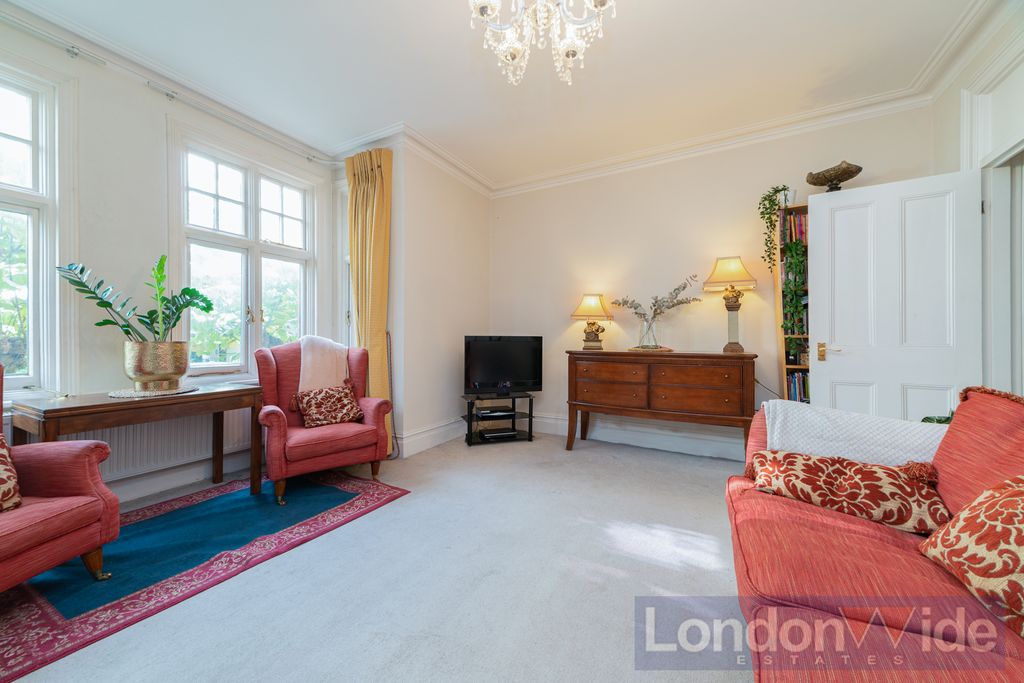 Property photo 1 of 16 Photo 2