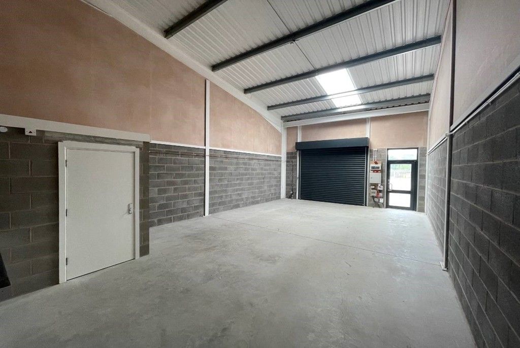 Property photo 2 of 9 Photo 2