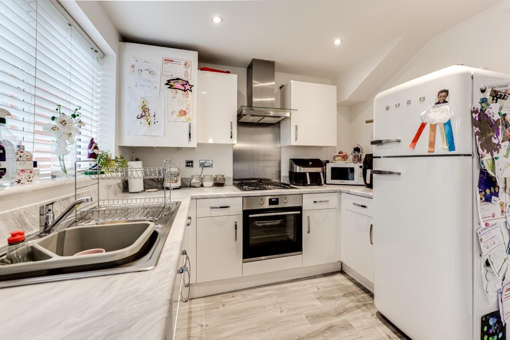 Property photo 3 of 25 2 Bosworth Street, Barton Seagrave-14.Jpg