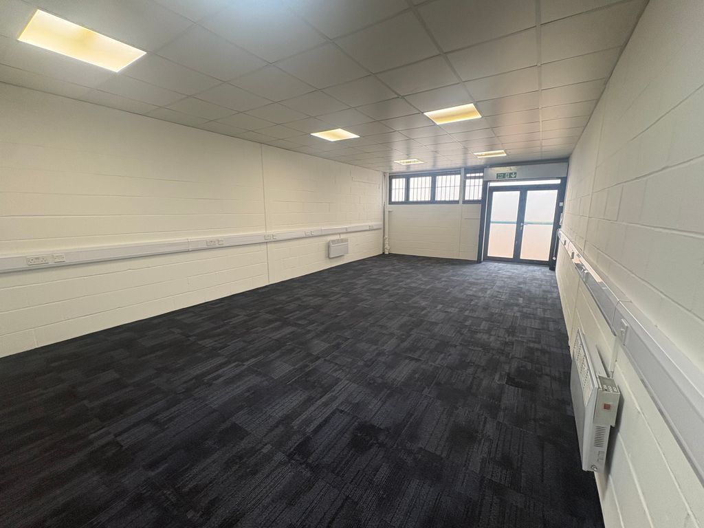 Property photo 3 of 4 D4 Office/Studio