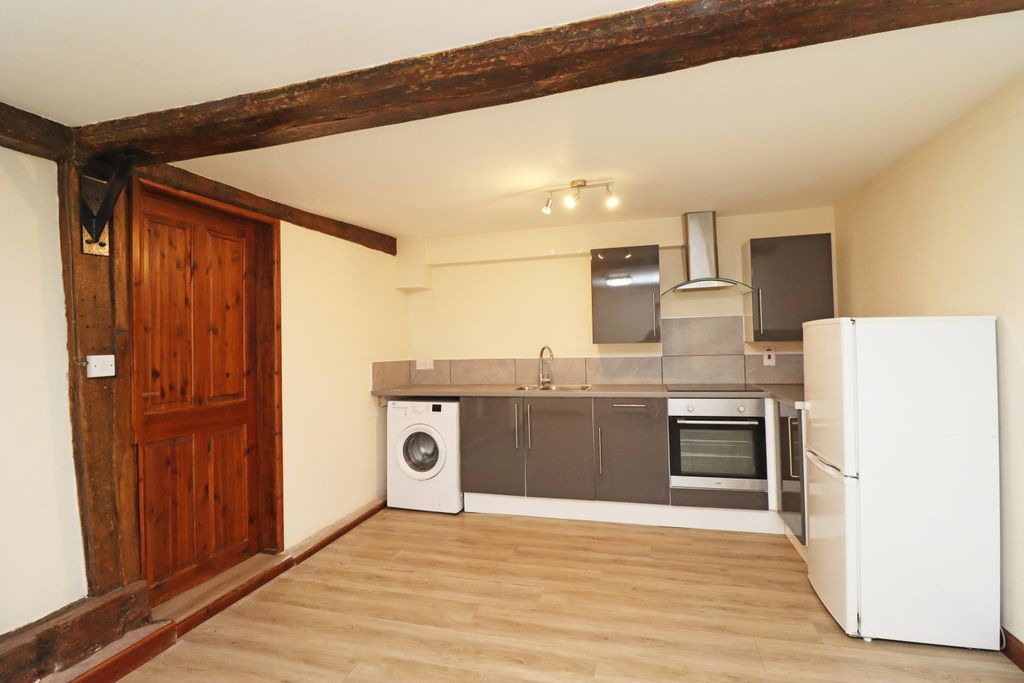 Property photo 3 of 10 Img_1109