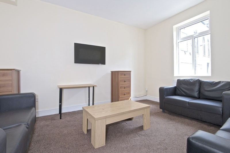 Property photo 3 of 6 Property Photo