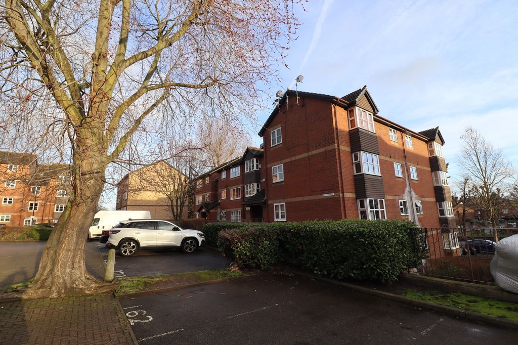 Property photo 1 of 7