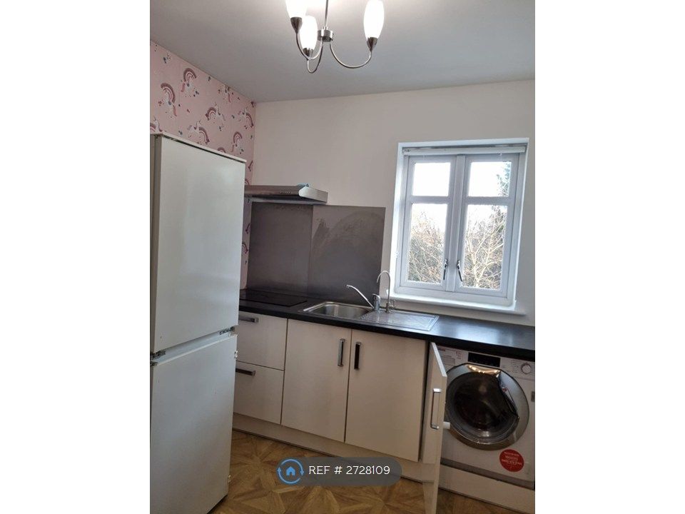 Property photo 3 of 3 Kitchen