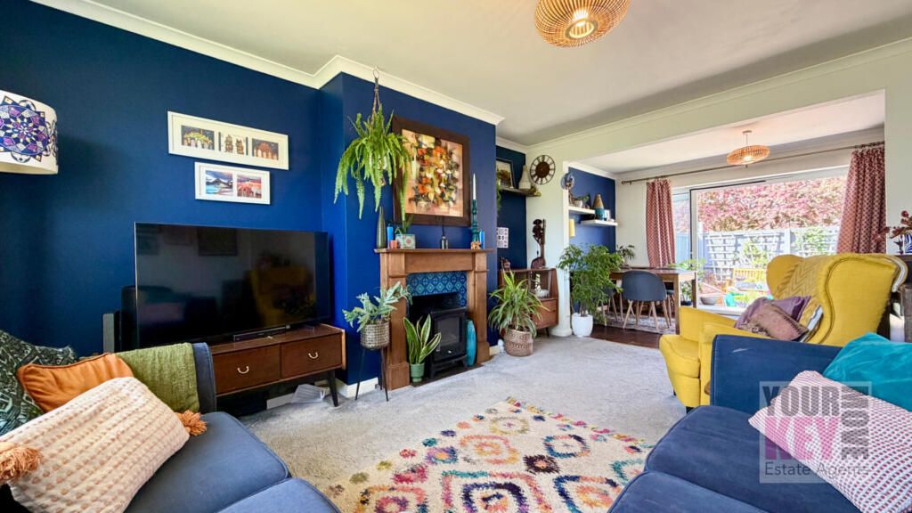 Property photo 2 of 19