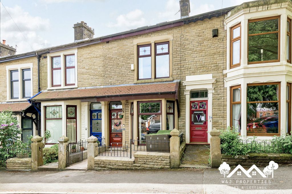 Property photo 1 of 46