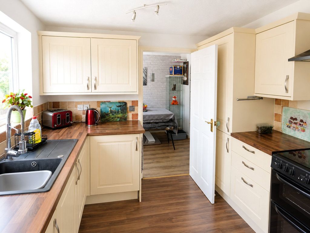 Property photo 3 of 21 Picture No. 44