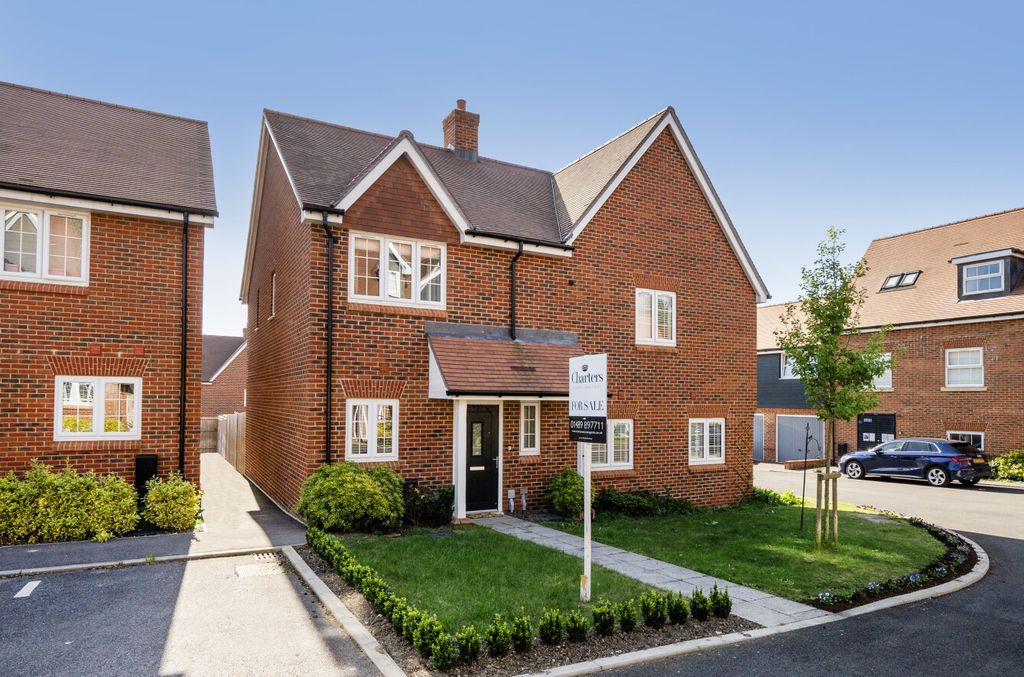 Property photo 1 of 12 1439425-2-69d61d5...