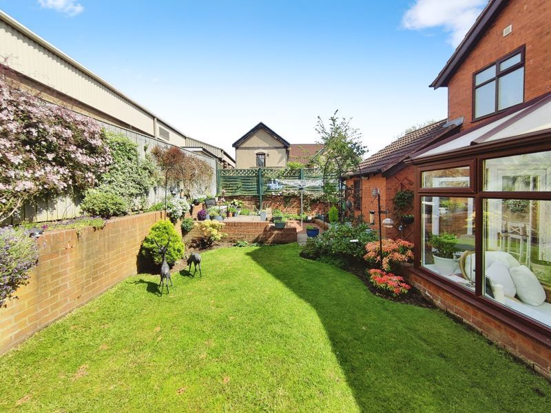 Property photo 2 of 13 Photo 14