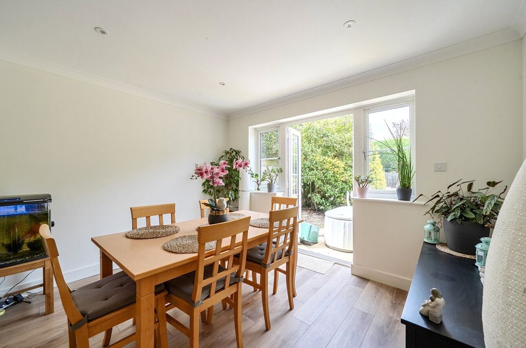 Property photo 3 of 28 Picture No. 36