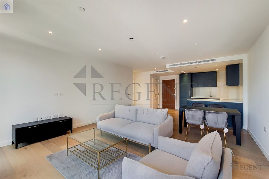 Property photo 1 of 12 Reception