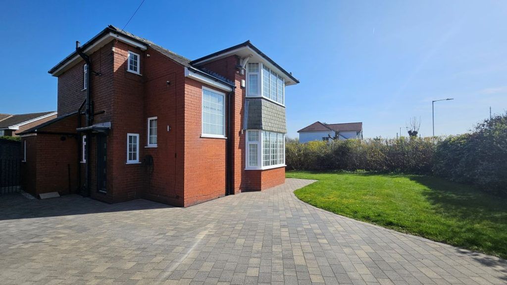 Property photo 3 of 37 3