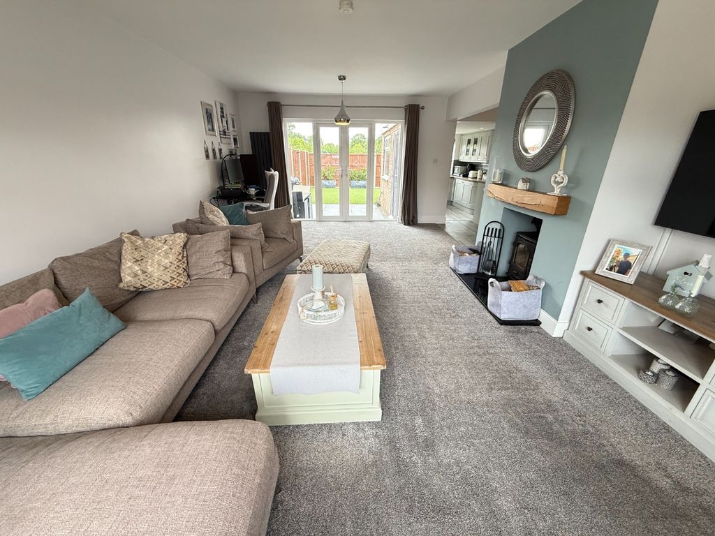 Property photo 3 of 21 5241282