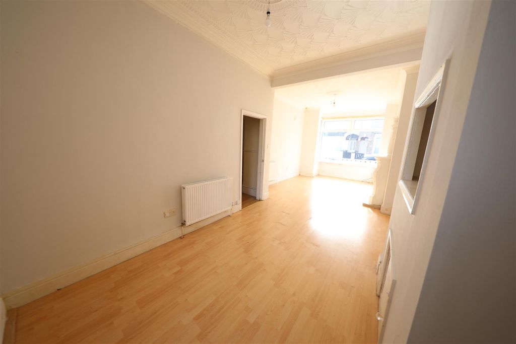 Property photo 2 of 16 0A4A3438.Jpg