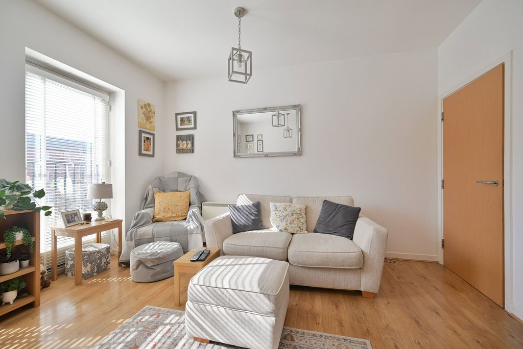 Additional image 8 of 2 bed flat for saleCollege Court, Ripon HG4