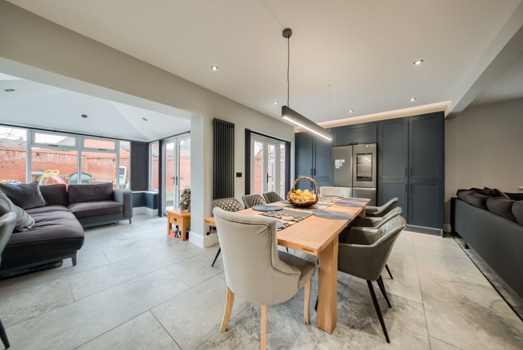 Property photo 3 of 27 Xt5A4654-Hdr(3) (1)