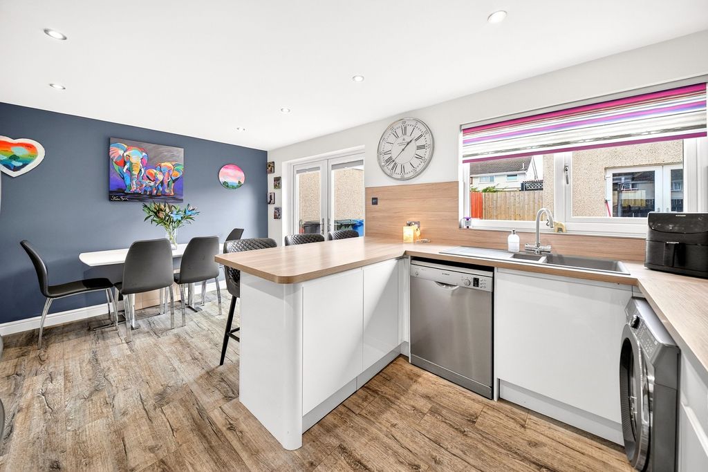 Property photo 3 of 11 Kitchen- Dining