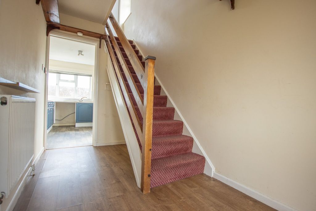 Property photo 3 of 17 5018713