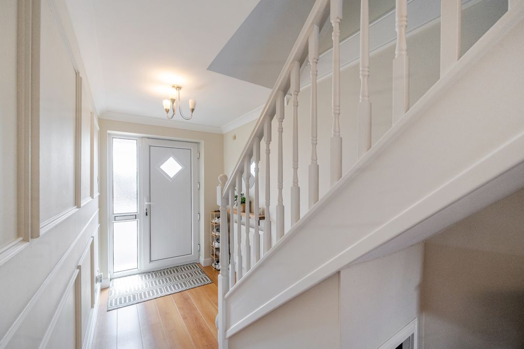 Property photo 3 of 27 1327092-23-687A3853423A0
