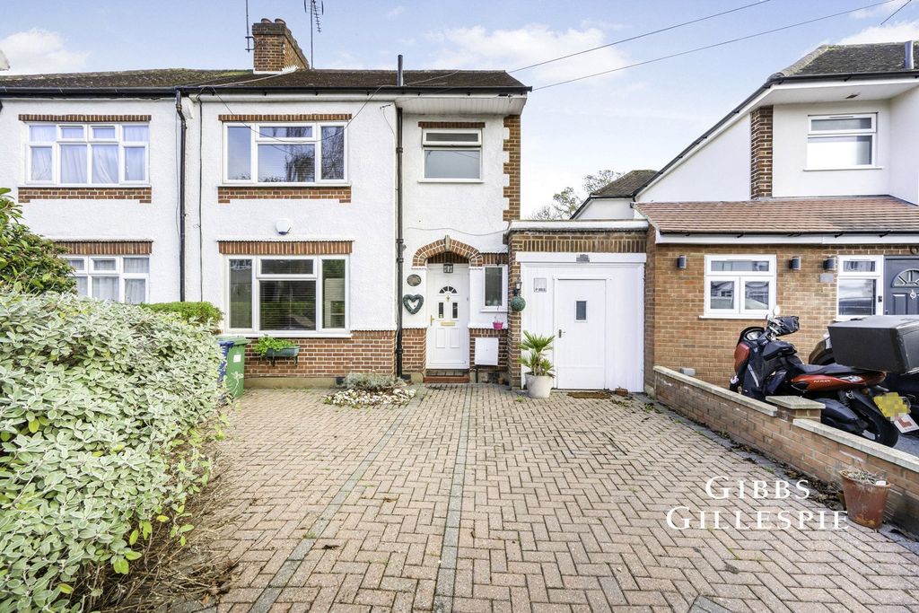 Property photo 1 of 10 Photo