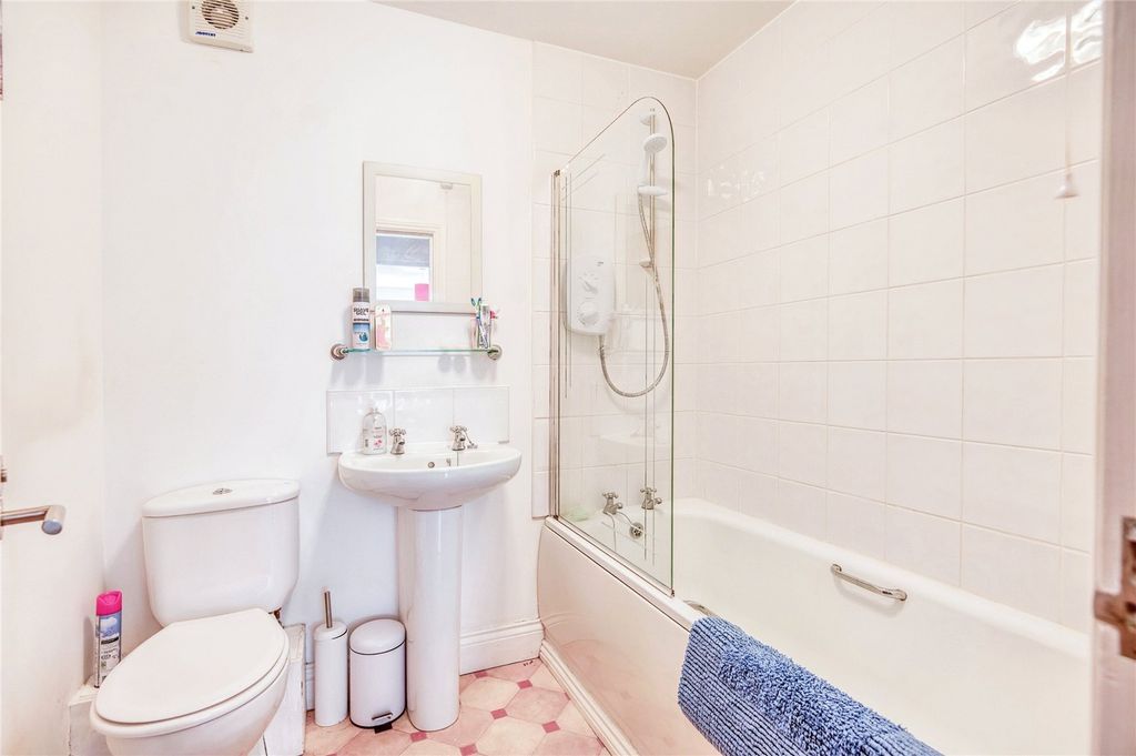 Additional image 15 of 2 bed flat for saleThe Waterfront, Pendine, Carmarthen SA33