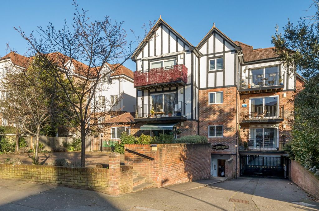 Property photo 1 of 18 Picture No. 14