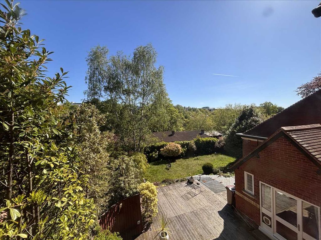 Additional image 18 of 4 bed flat for saleCavendish Road East, The Park, Nottingham NG7