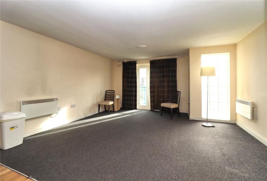 Property photo 3 of 9