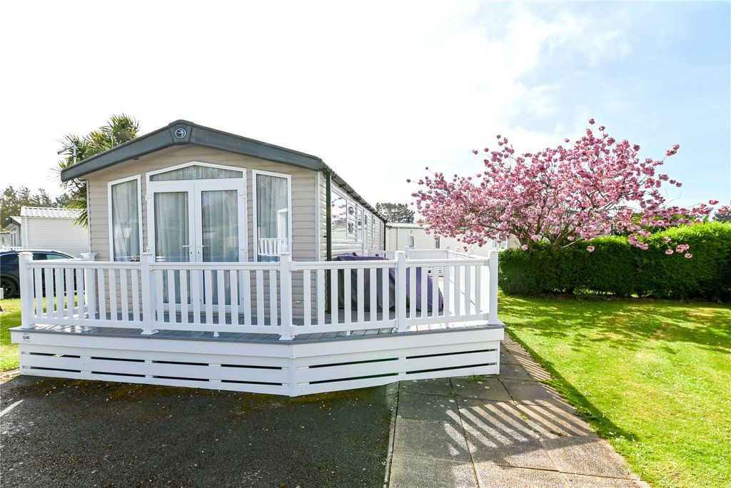 Property photo 1 of 16 Picture No. 17