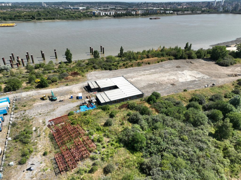 Property photo 3 of 6 Dji_20260711150408_0016_V.Jpg