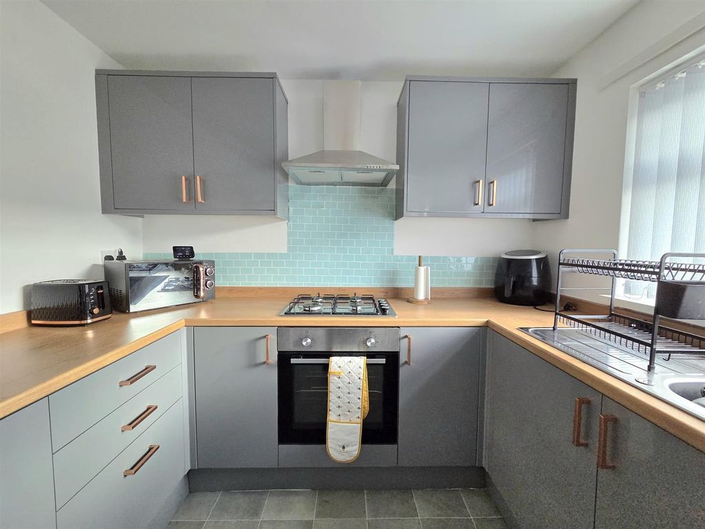 Property photo 3 of 21 3d15c715-7Cf1-494d-8Fa8-5c81Df414108.Jpg