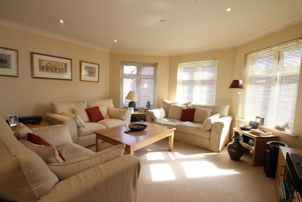 Property photo 2 of 10 Lr.Jpg