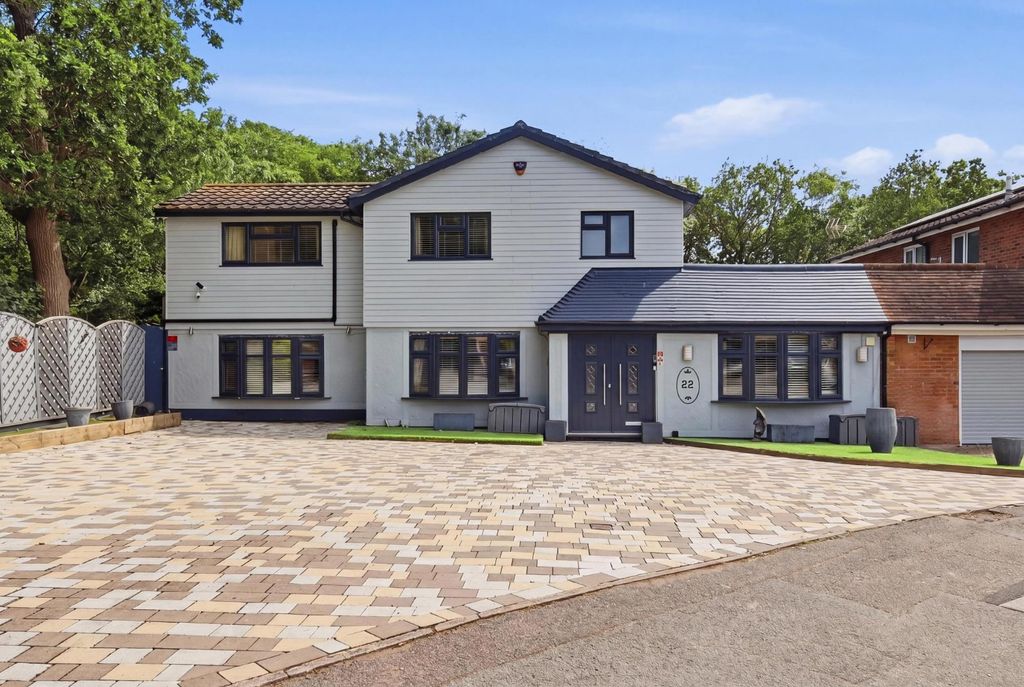 Property photo 1 of 57 5171333
