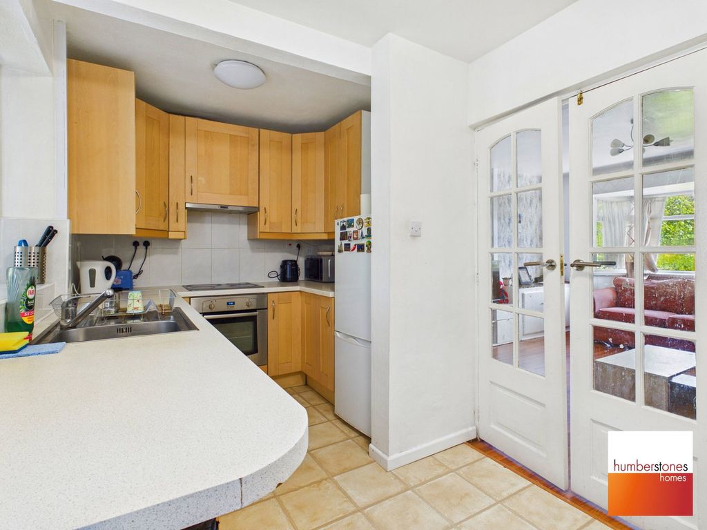 Property photo 3 of 13