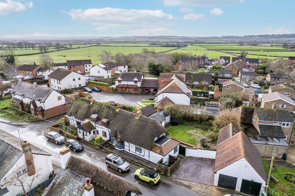 Property photo 1 of 47