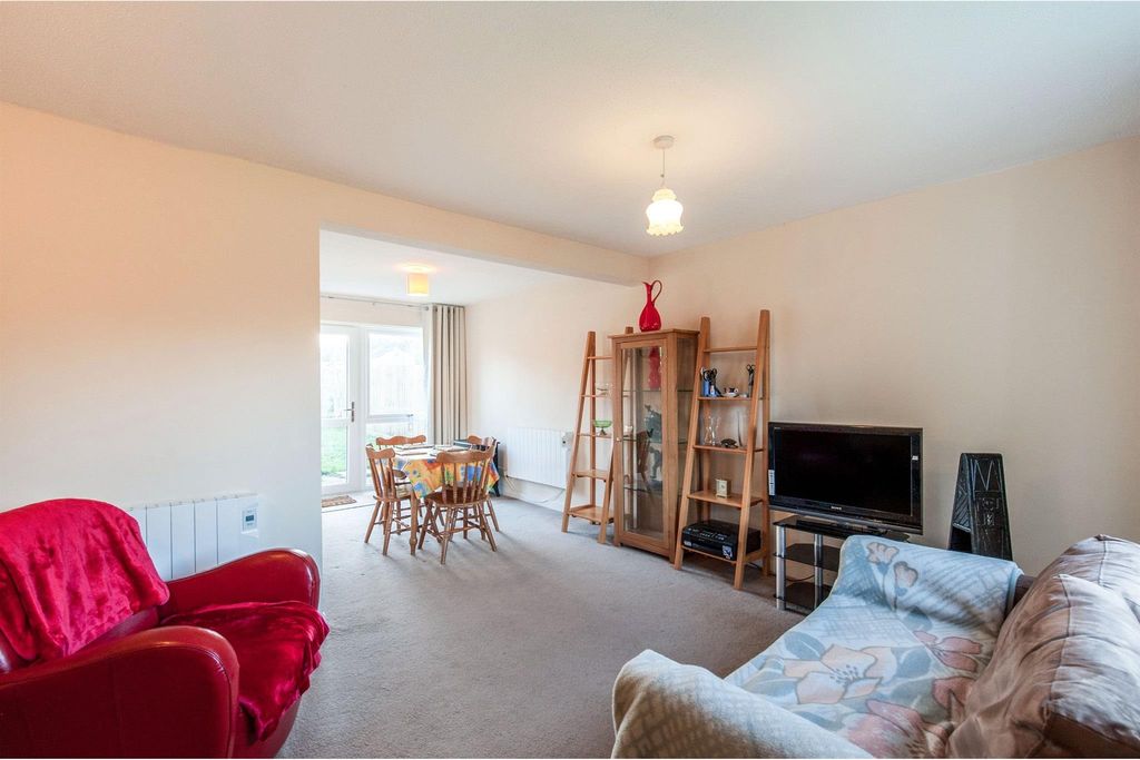 Property photo 3 of 11 View