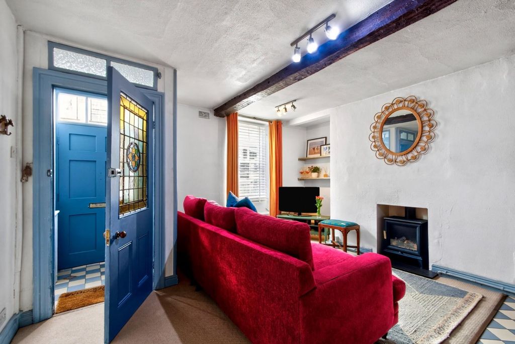 Property photo 2 of 13 99Highstreet-2.Jpg