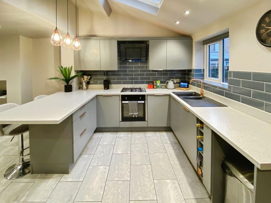 Property photo 3 of 19 8Ccad799-Image00002.Jpeg