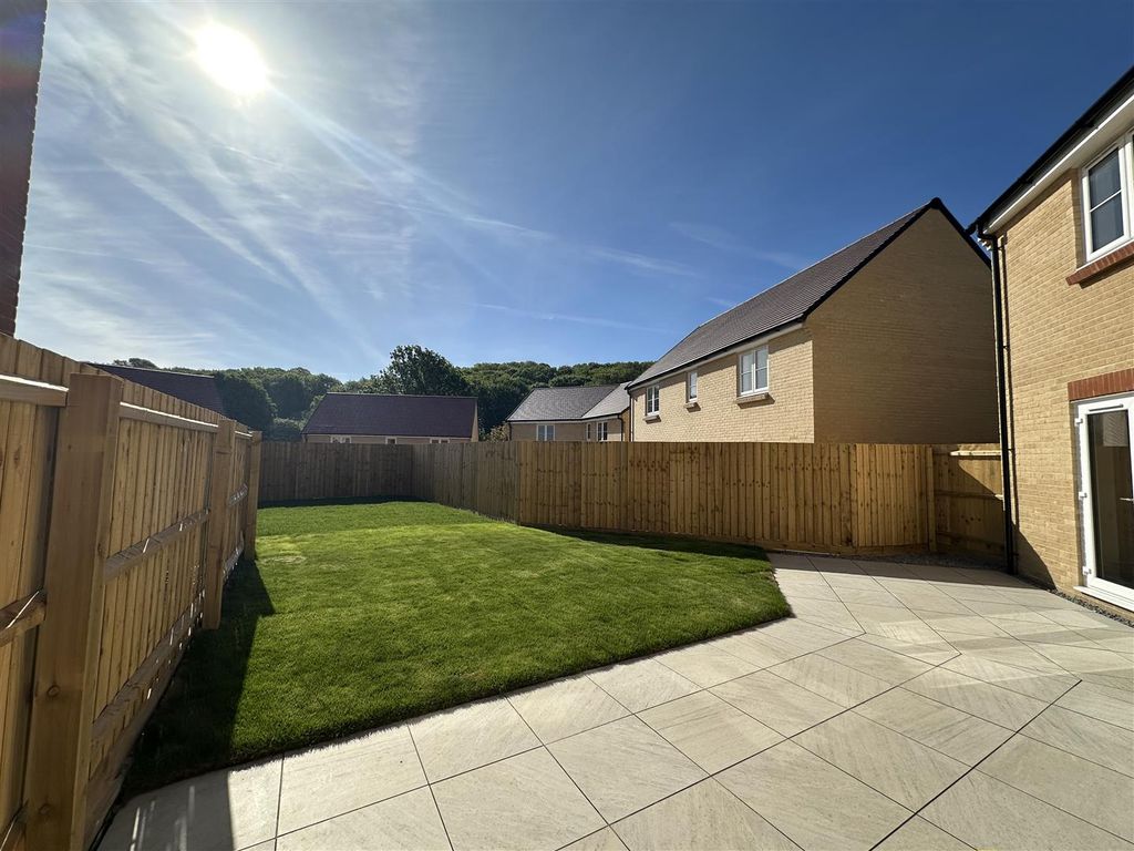 Property photo 2 of 16 Plot 433 Rear.Jpg